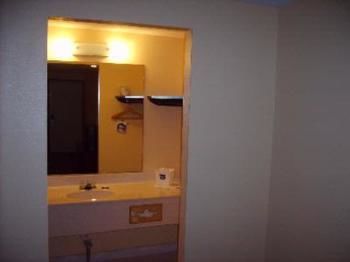 Budgetel Inn & Suites Columbus Bagian luar foto